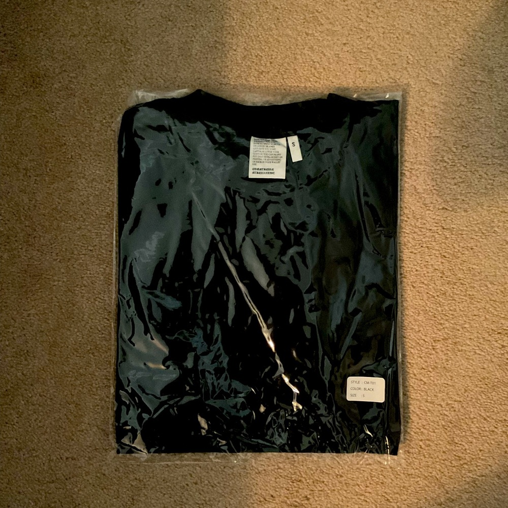 New black tee